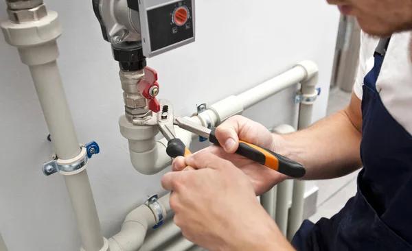 24-Hour Emergency Plumber Service for Unexpected Breakdowns