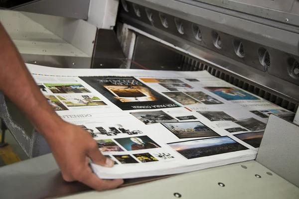 Print Shop Near Me with Quality Service and Competitive Pricing