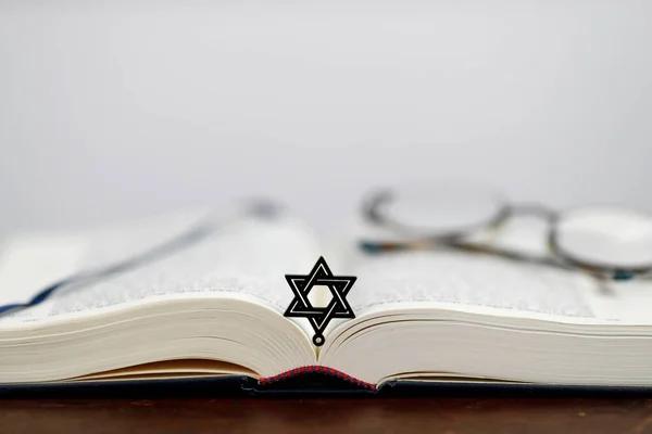 Important Considerations When Selecting kaddish recital services